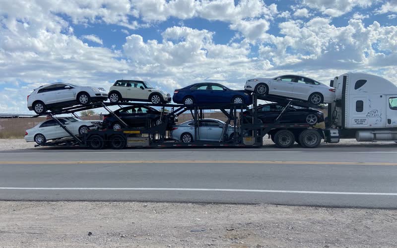 Filiberto's loaded trailer